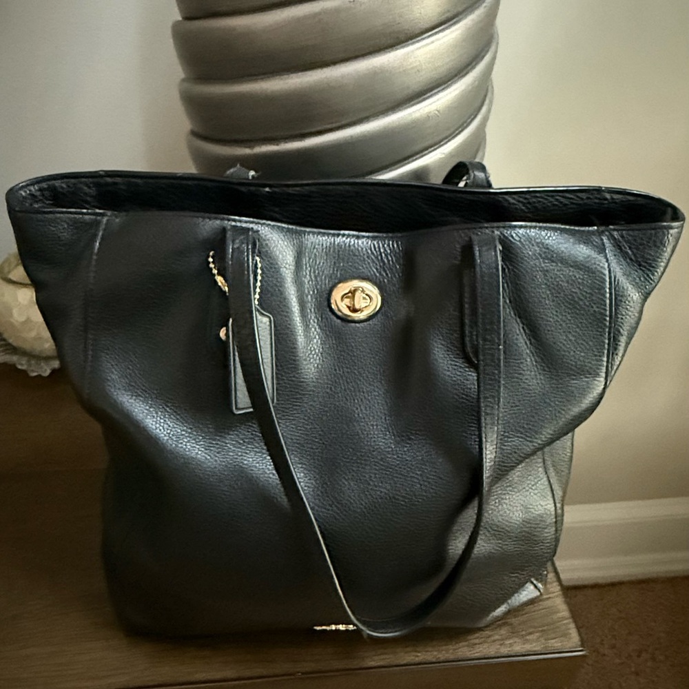 Coach Pebble Black Leather Zip Top Tote Shoulder Bag